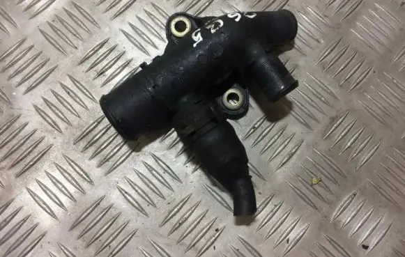 Peugeot 405 Engine coolant pipe/hose 9619498980