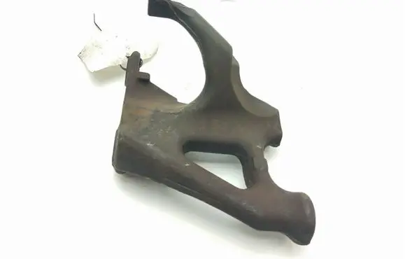 Peugeot 407 Engine mounting bracket 9687262980
