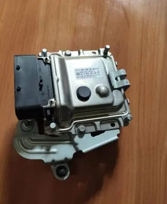 Mercedes-Benz C W205 Reducing agents exhaust control unit A0009012003 A0009006806 0281031386