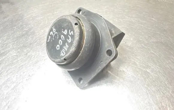 Saab 9000 CS Engine mount bracket 4165510
