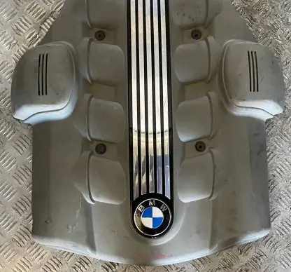 BMW 7 E65 E66 Engine cover (trim) 11617511559 N62
