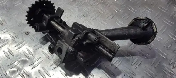 Oil pump