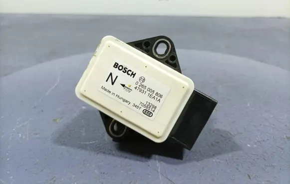 Infiniti QX70 S51 ESP acceleration yaw rate sensor 47931-1EA1A