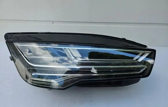Audi A7 S7 4G Headlight/headlamp 4G8941036