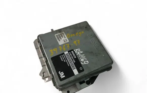 Opel Omega B1 Engine control unit/module ECU 90494180 0281001428