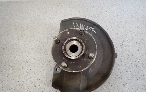 Mitsubishi Lancer Front wheel hub spindle knuckle