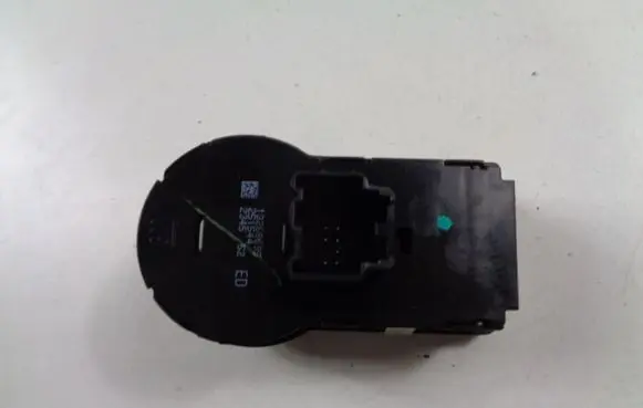 Opel Astra J Light switch 13268695