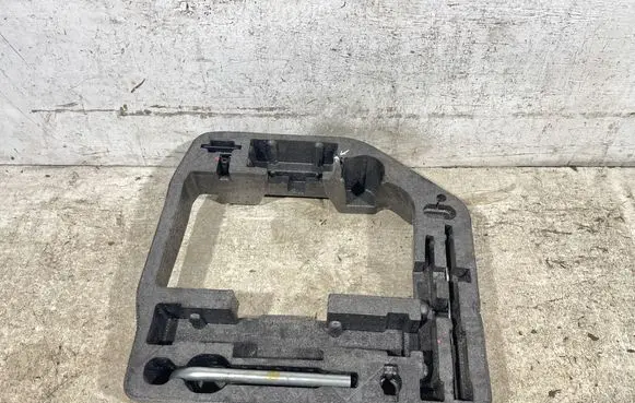 Audi A4 S4 B8 8K Tool box 8t0012109a