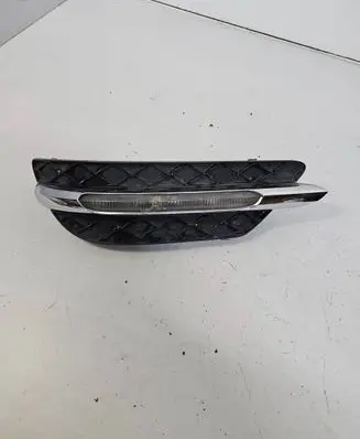 Mercedes-Benz C W204 LED Daytime headlight A2049068900 ZB606001 00C0606