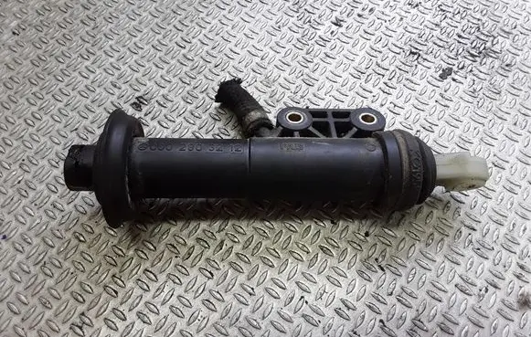 Clutch master cylinder