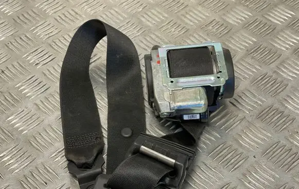 Mercedes-Benz Sprinter W906 Front seatbelt 601384300