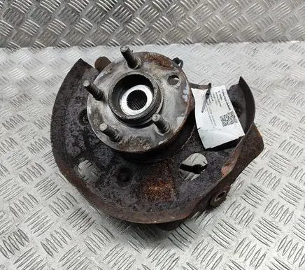 Ford Explorer Front wheel hub 3994704