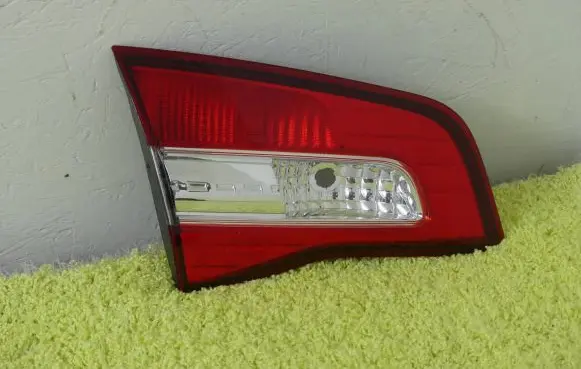Renault Koleos I Rear/tail lights 26555-JY05A