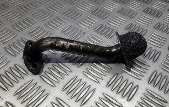 Nissan Almera Tino Turbo turbocharger oiling pipe/hose