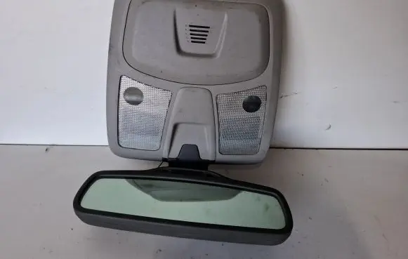 Volvo V70 Front seat light 30669623