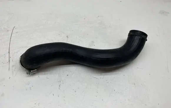 Volvo S60 Engine coolant pipe/hose