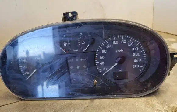 Renault Scenic I Speedometer (instrument cluster) 7700427904 501018970032 09043099904