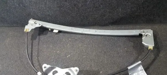 Peugeot 405 Sliding door window regulator with motor