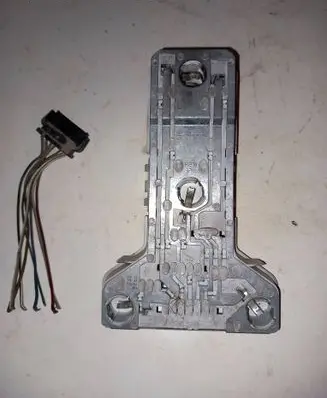 Volkswagen PASSAT B5 Tail light bulb cover holder 3B5945257