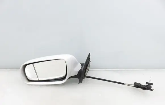 Skoda Fabia Mk1 (6Y) Manual wing mirror 