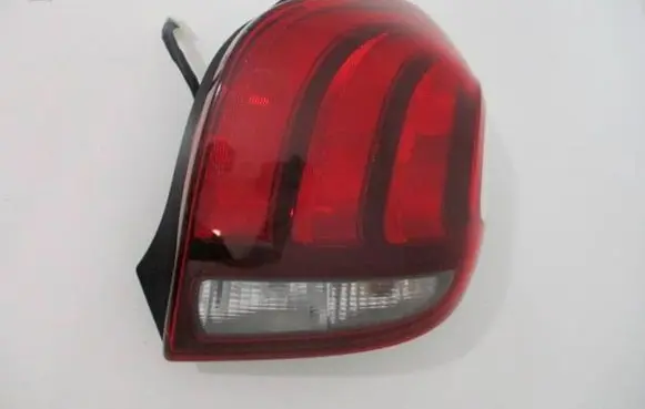 Peugeot 108 Rear/tail lights 815500H132