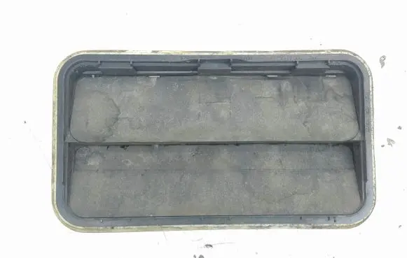Hyundai Santa Fe Quarter panel pressure vent 975103K000