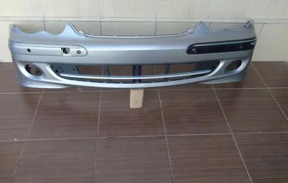 Mercedes-Benz C W203 Front bumper 2038850965