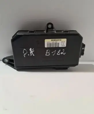 Alfa Romeo 159 Door control unit/module 50504213 NPGL1GSX939 143753