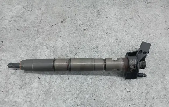 Fuel injector
