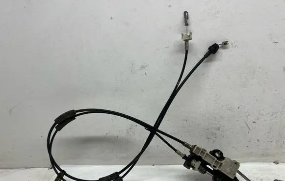 Mitsubishi Pajero Gearbox retarder cable 
