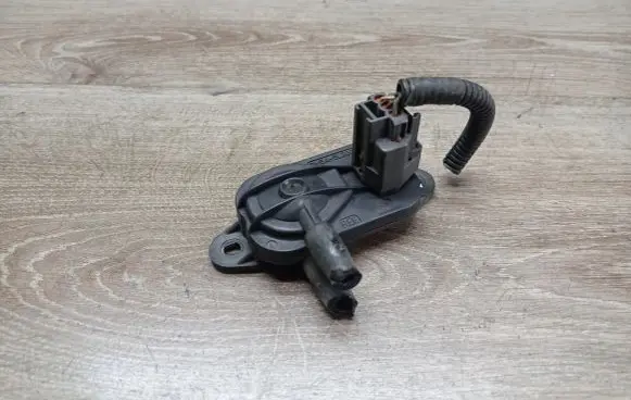 Volvo S60 Exhaust gas pressure sensor 3M5A5L200AB