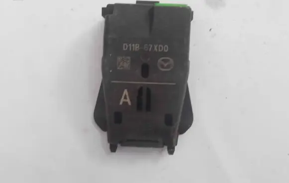 Mazda CX-5 Windshield/windscreen camera D11B67XD0