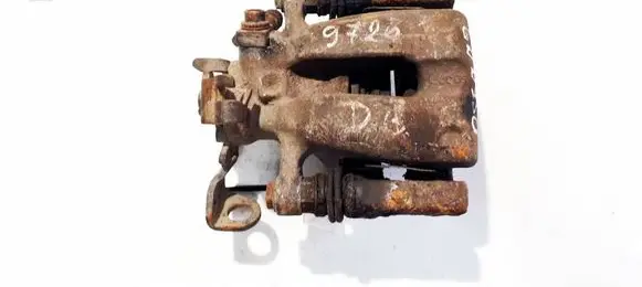 Opel Zafira A Rear brake caliper 