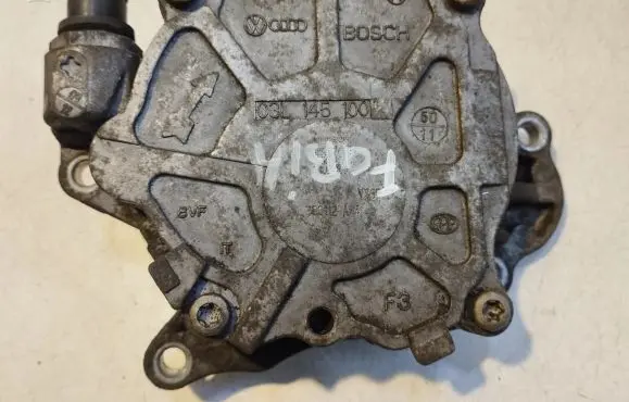 Skoda Fabia Mk2 (5J) Vacuum pump 03L145100