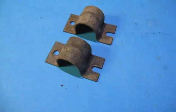 Opel Astra G Sway bar bush bracket, front 90581497