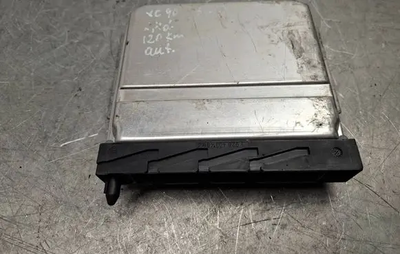 Volvo XC90 Engine control unit/module 30637733A 0281011078