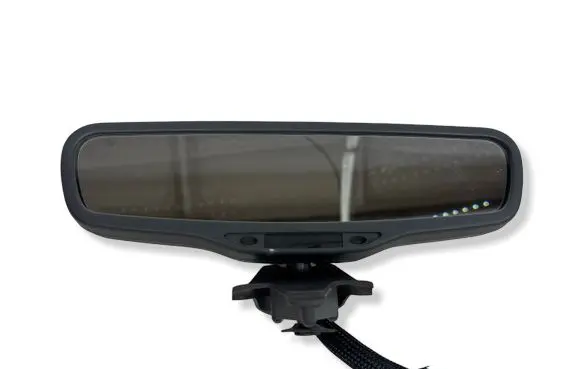 Volvo V70 Rear view mirror (interior) E11015468