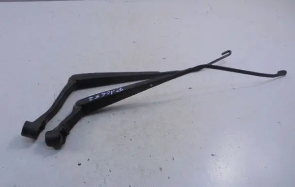 Mitsubishi Lancer VIII Front wiper blade arm NWB6910