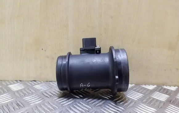 Audi A6 S6 C6 4F Mass air flow meter 059906461K