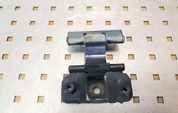 Jeep Grand Cherokee (WJ) Tailgate/trunk/boot hinge