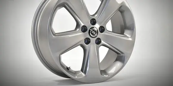 Opel Astra J R18 alloy rim 