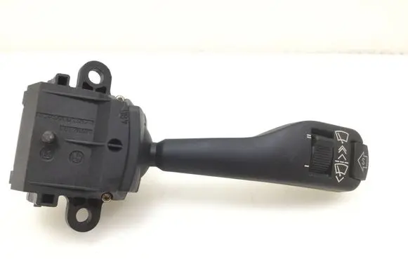 BMW X5 E53 Wiper switch 8375408