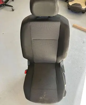 Peugeot Partner III Front driver seat 