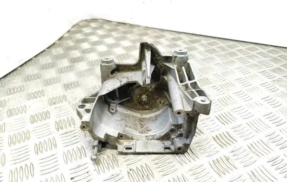 Peugeot 508 II Fuel filter bracket/mount holder 9804498130