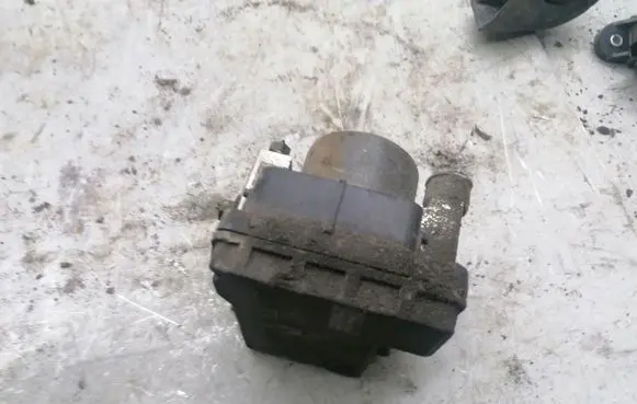 Mazda 6 ABS Pump 2066443