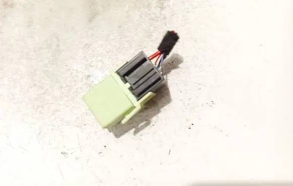BMW 3 E36 Other relay 61368373700 61.36-8373700