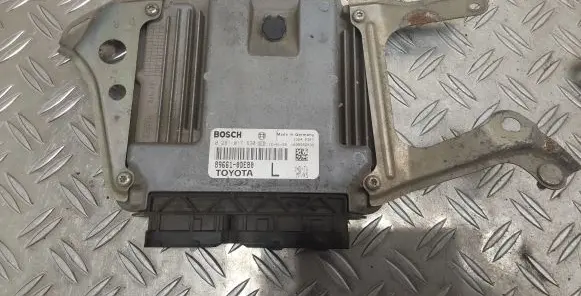 Toyota Yaris Engine control unit/module 896610DE80
