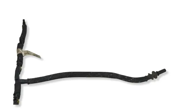 Opel Combo E Fuel return line/hose 9824723180 0445130793
