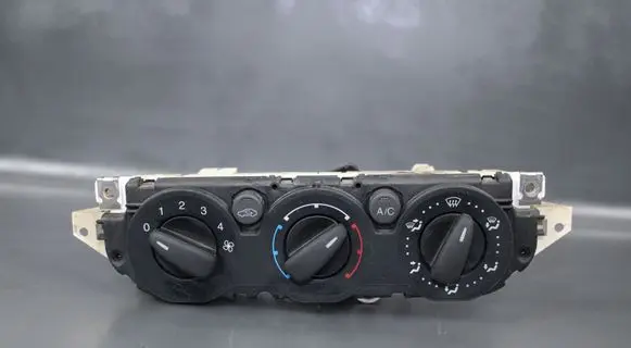 Ford Focus Climate control unit 7M5T19980AB