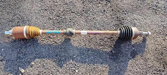 Front driveshaft